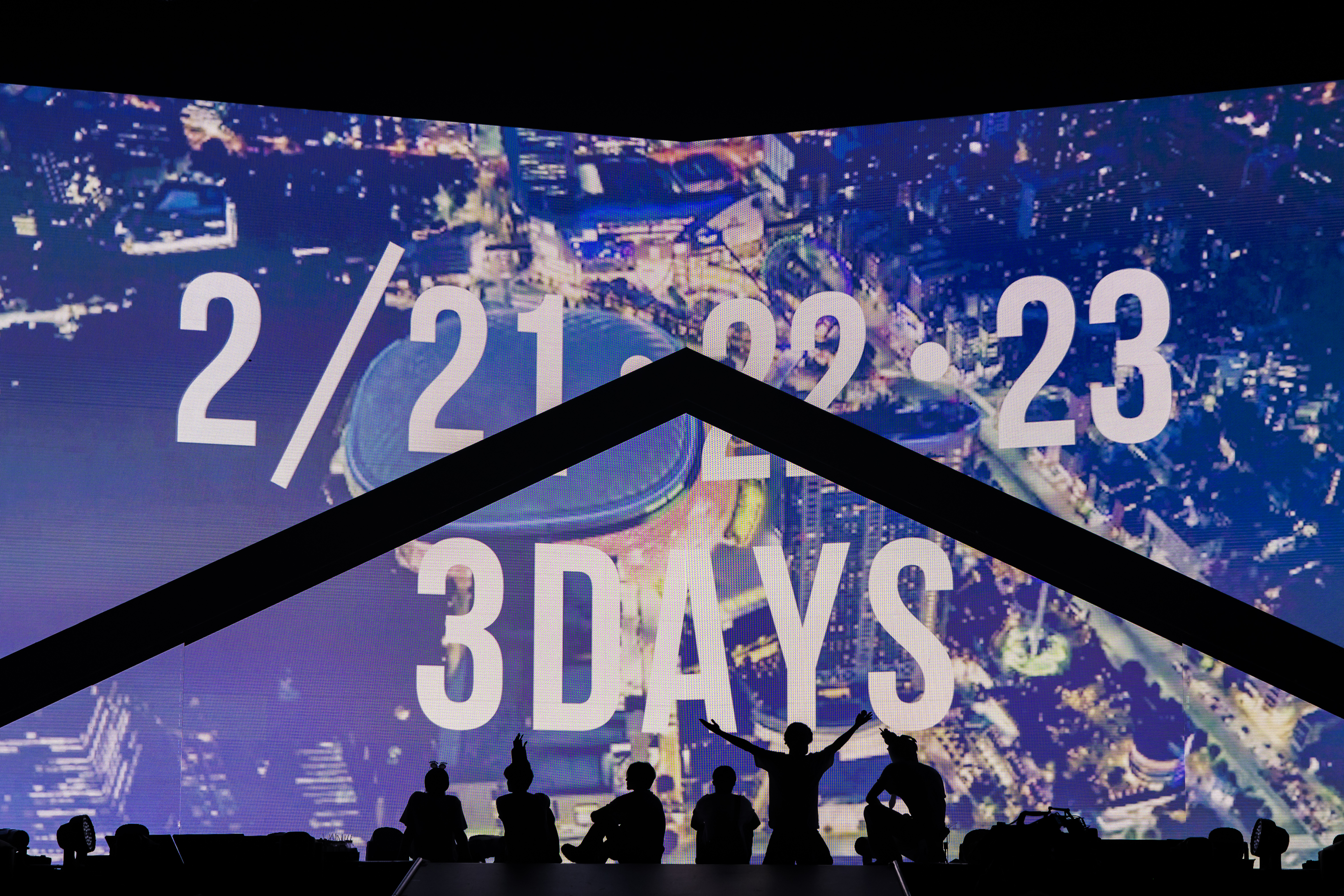 RYTHEMの世界 Amazon.co.jp: デビュー20周年記念ベストアルバム「RYTHEMの世界